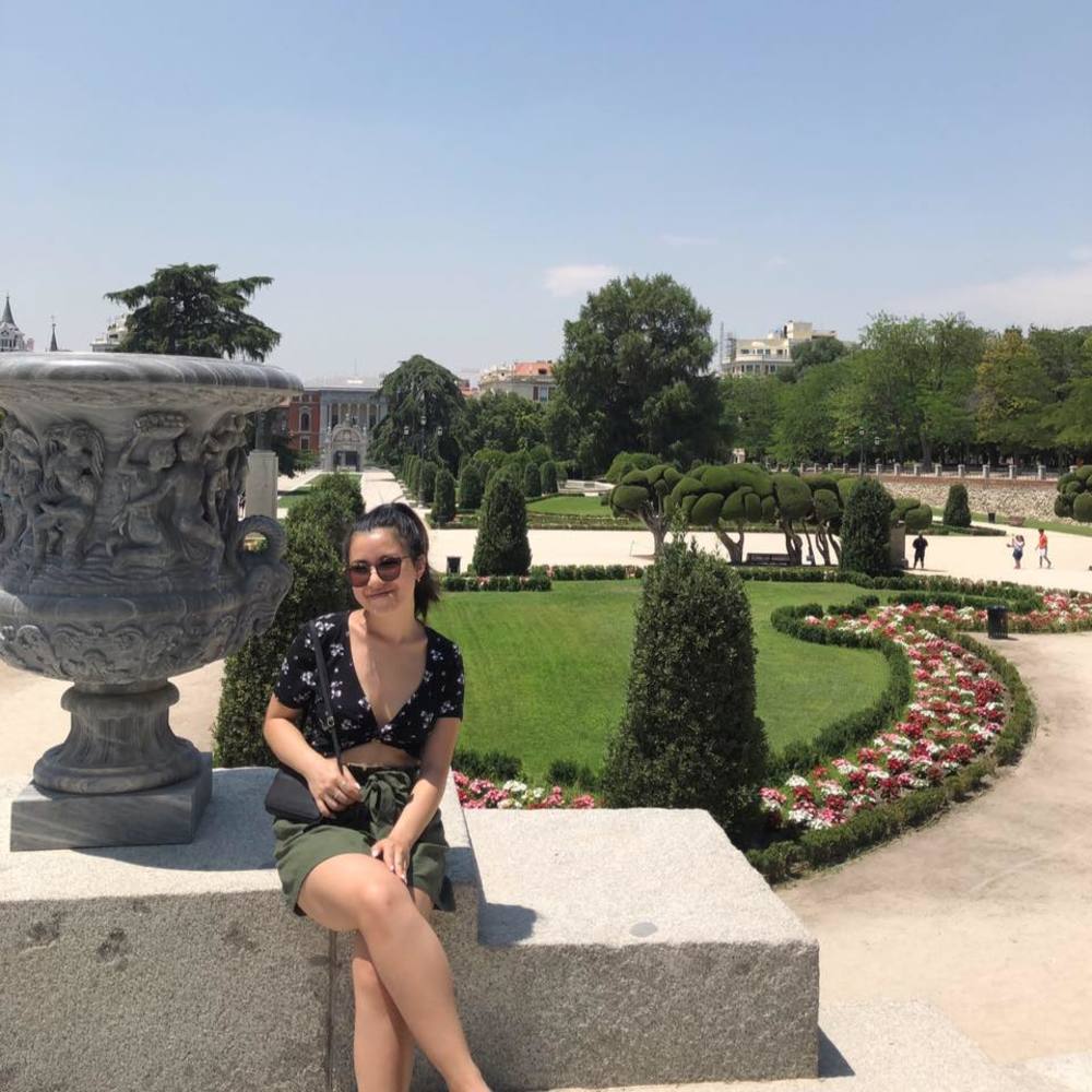 Meet your Posher, Emily